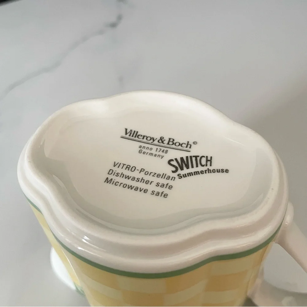 Switch Summerhouse Creamer Pitcher by Villeroy & Boch